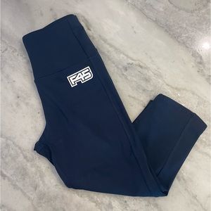 F45 women’s coach’s uniform cropped tights, NWT